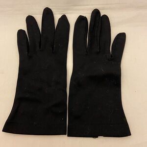 #6254 Vintage Womens Black Nylon Dress Gloves with Button closure Size M